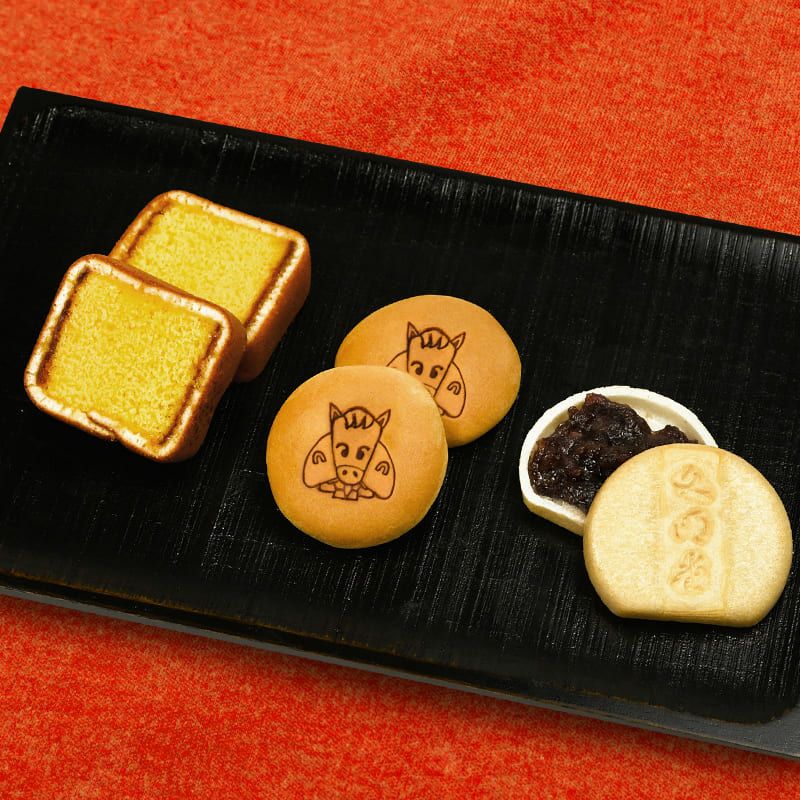 文明堂の迎春セット 9個入 中身イメージ ＜カステラ巻プレーン味＞（商品番号：T726）